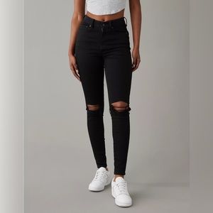 American Eagle Next Level Super High Waisted Jegging